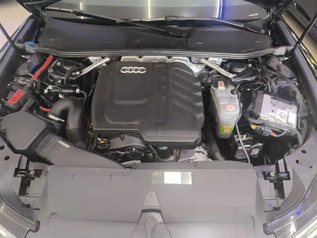 Audi A6L 2023 Facelift 45 TFSI quattro Premium Dynamic — фото 20
