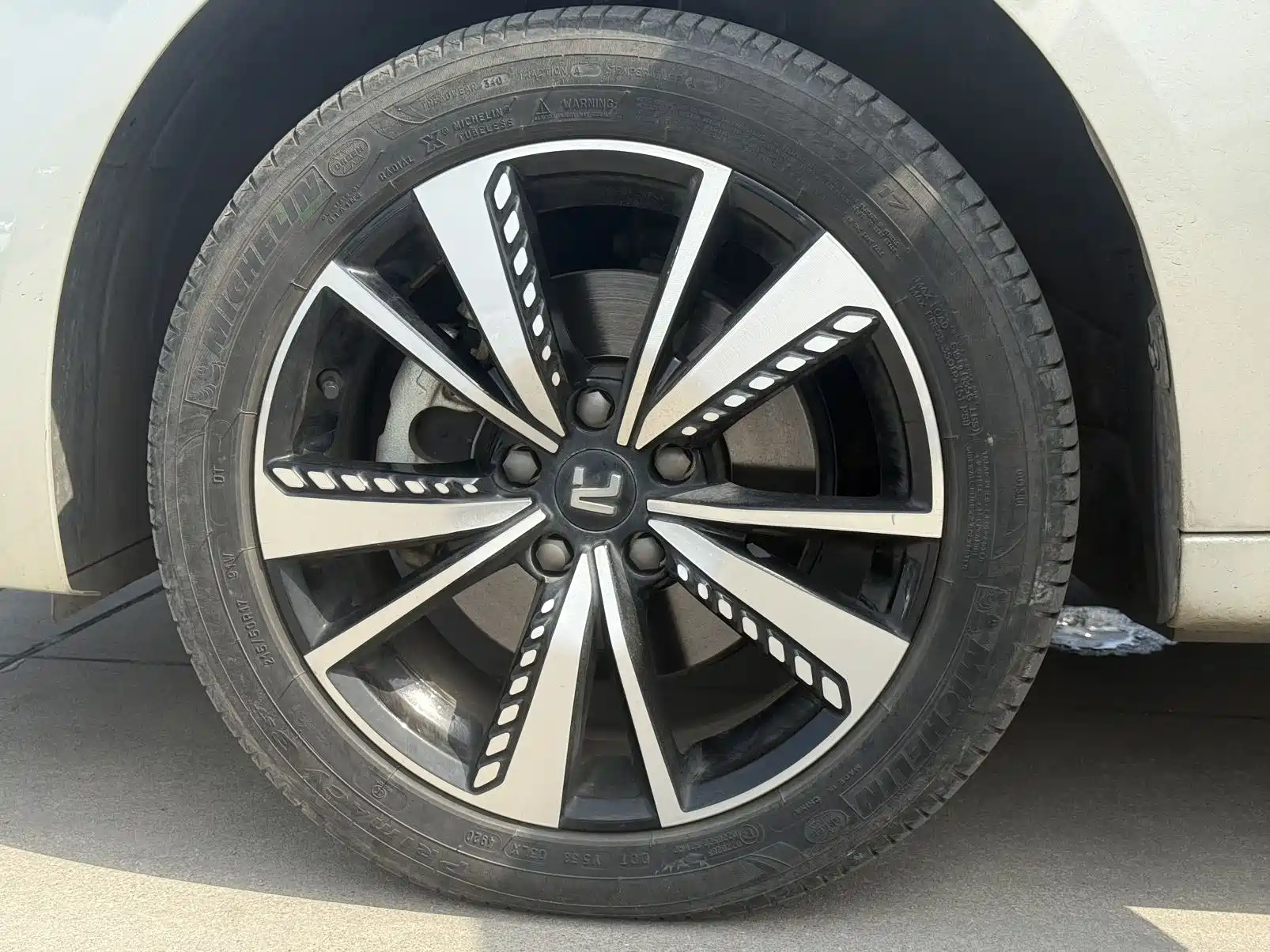 Roewe Feifan ER6 2021 New Power Edition 620km Smart Drive Edition — фото 15