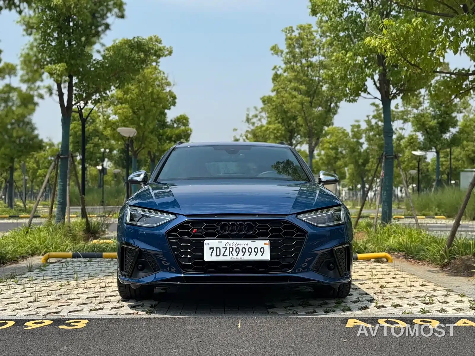 Audi S4 2025 S4 Avant 3.0TFSI — фото 2