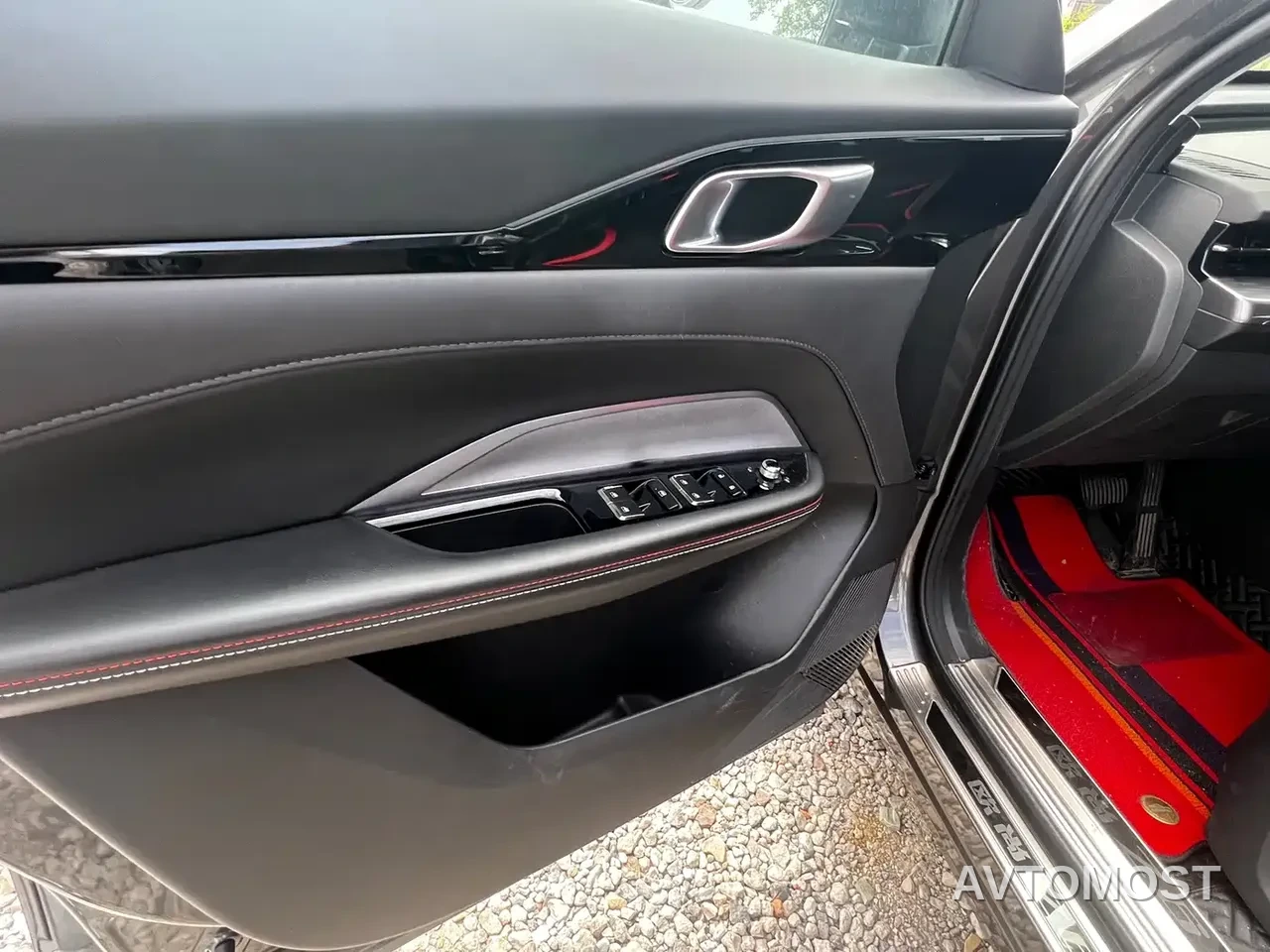 Changan Oshan Z6 2022 Blue Whale 1.5T DCT Intelligent Enjoyment — фото 18
