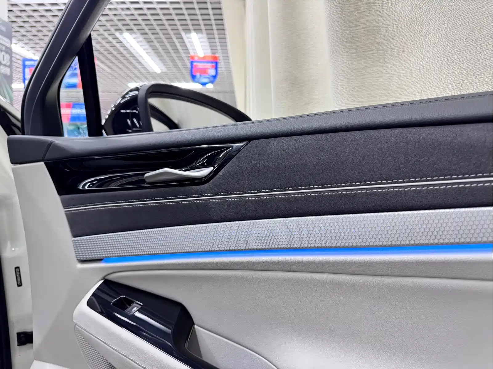 Volkswagen ID.7 VIZZION 2024 Launch Edition — фото 4