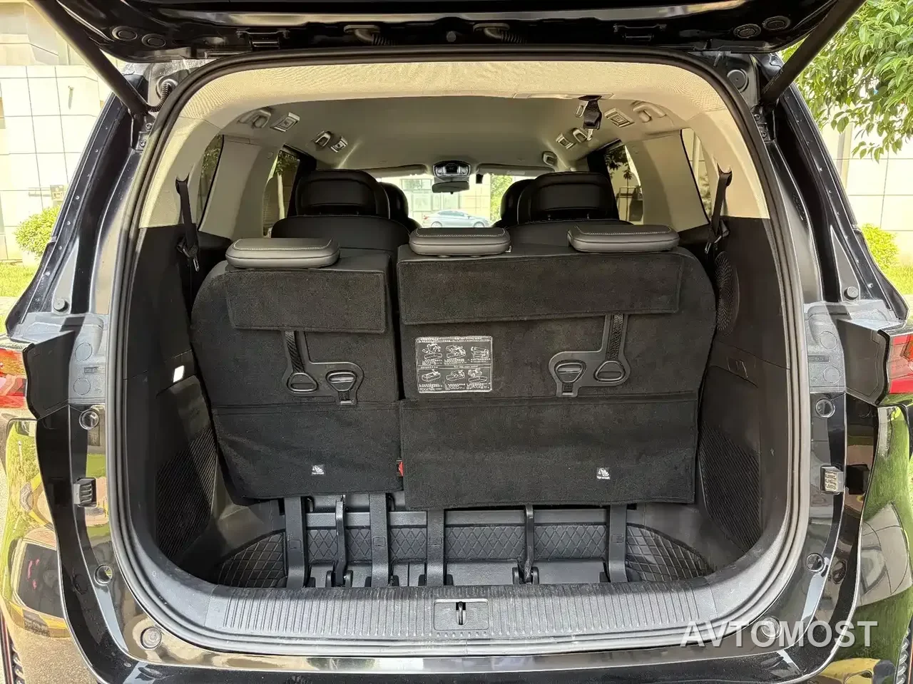 Dongfeng Fengxing Starlight V9 2026 Beyond Joy Series 200km Comfort — фото 22