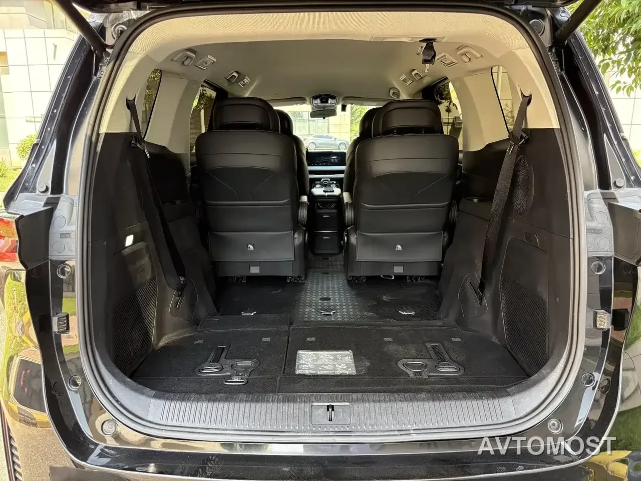 Dongfeng Fengxing Starlight V9 2026 Beyond Joy Series 200km Comfort — фото 24