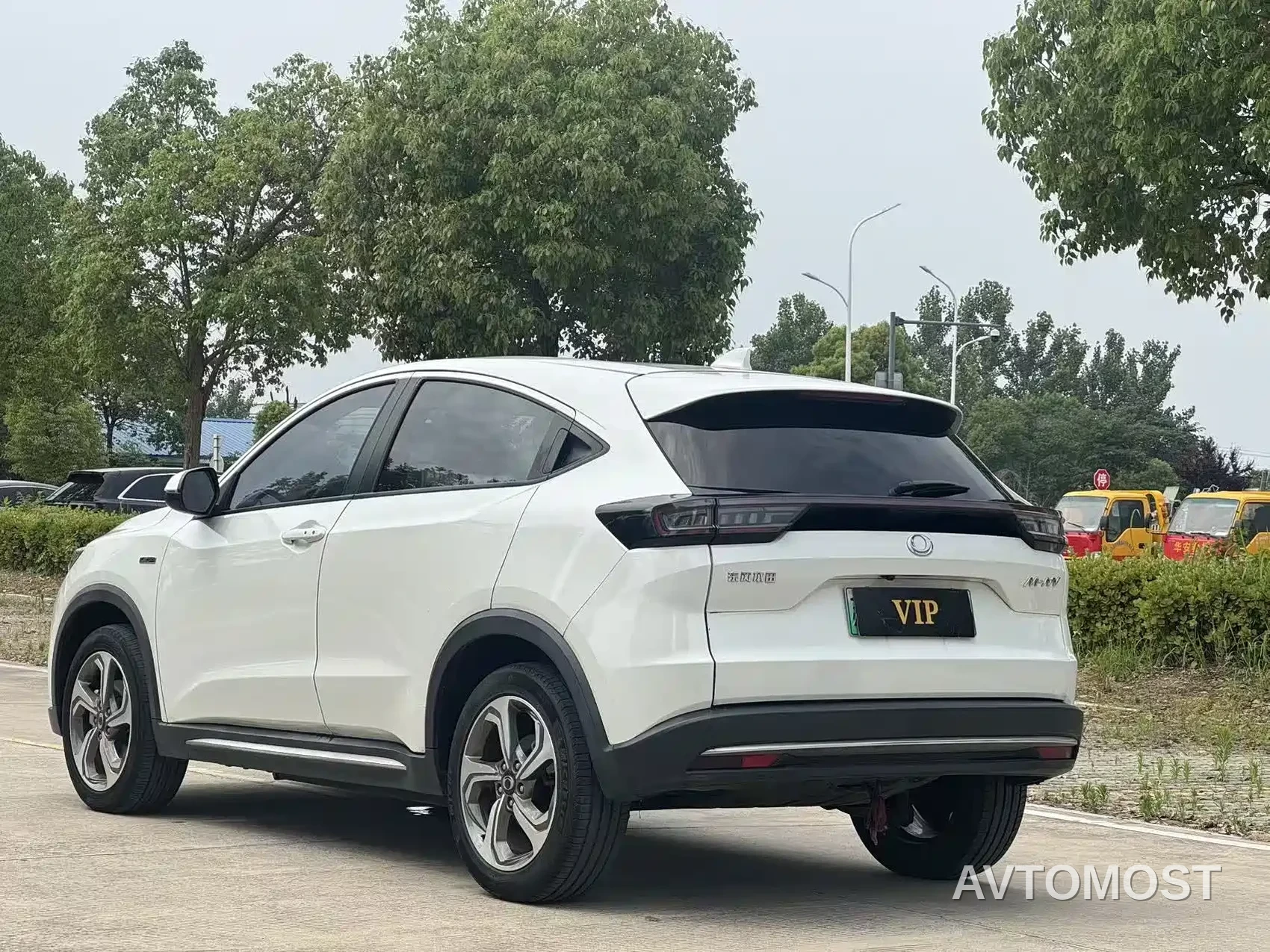 CIIMO Dongfeng Honda M-NV 2021 Shangyi Edition — фото 3