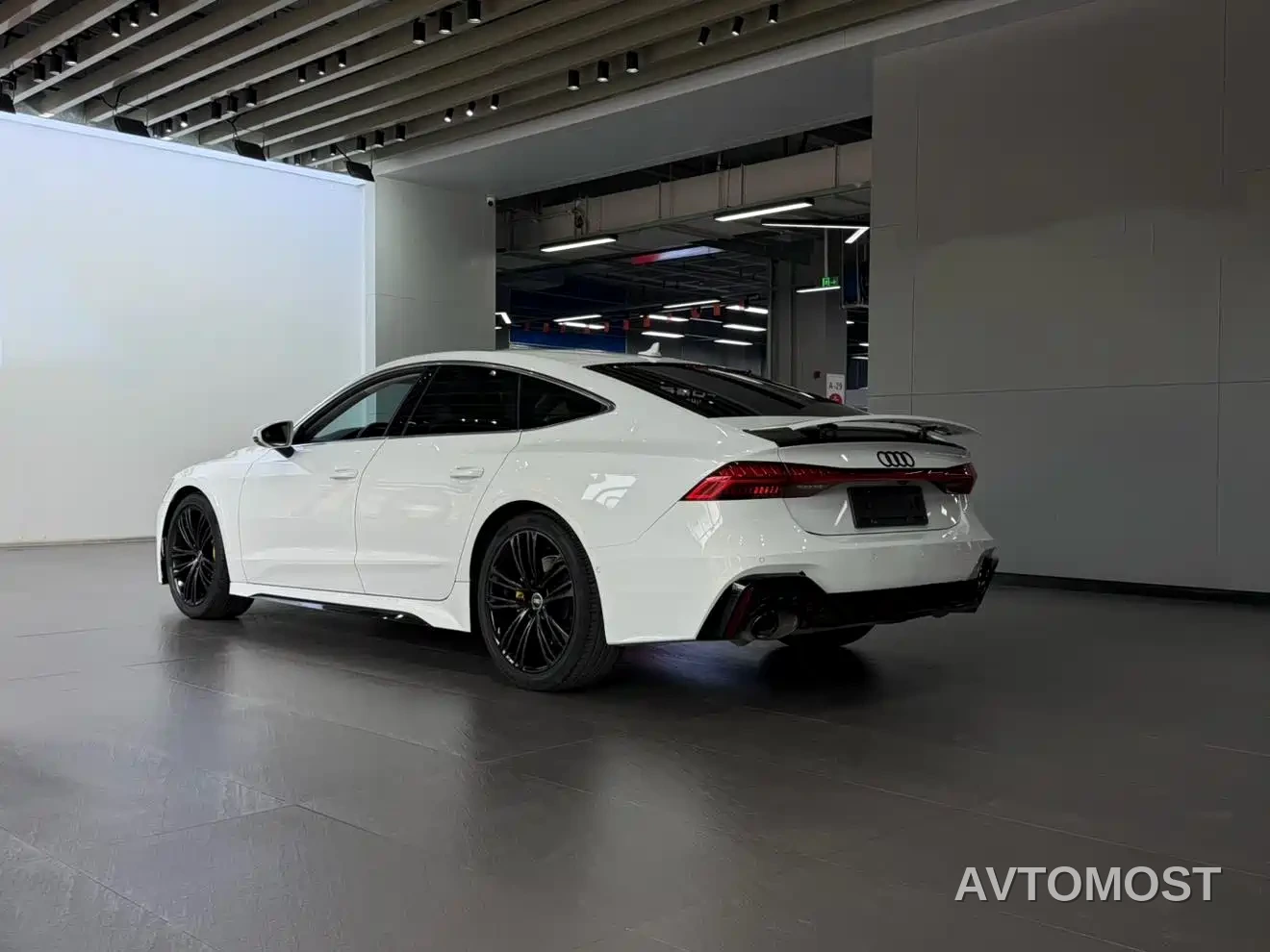 Audi A7 2022 45 TFSI Premium Selection — фото 17