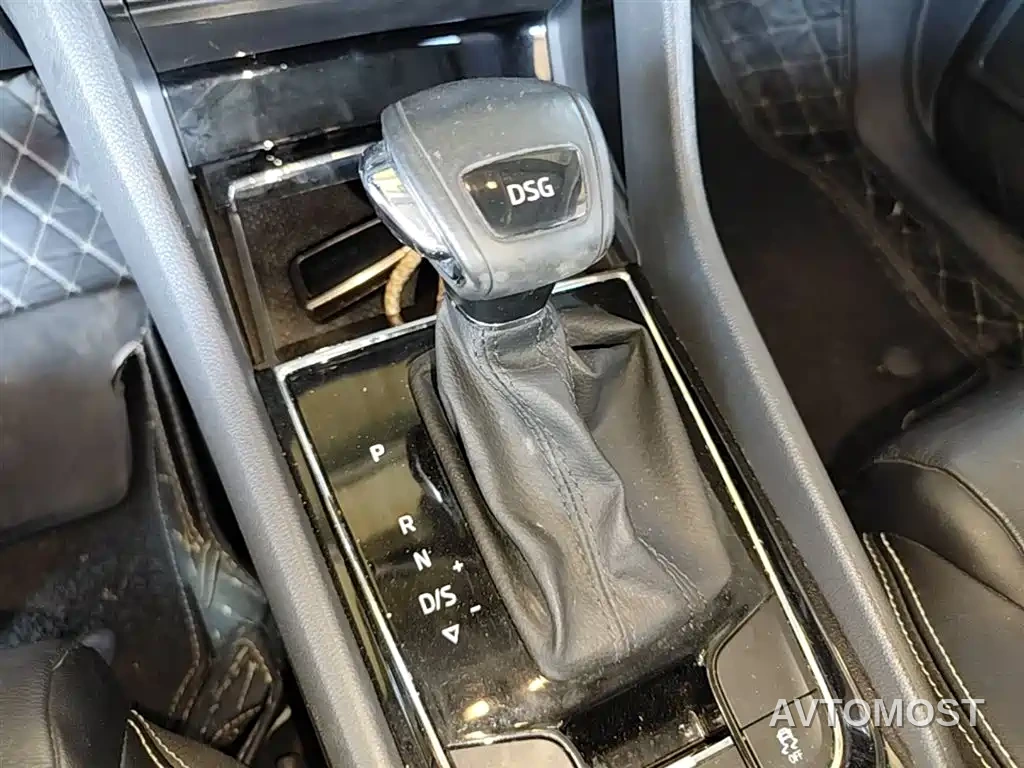 Škoda Kodiaq 2020 TSI330 7-Seater 2WD Luxury Premium Edition — фото 20