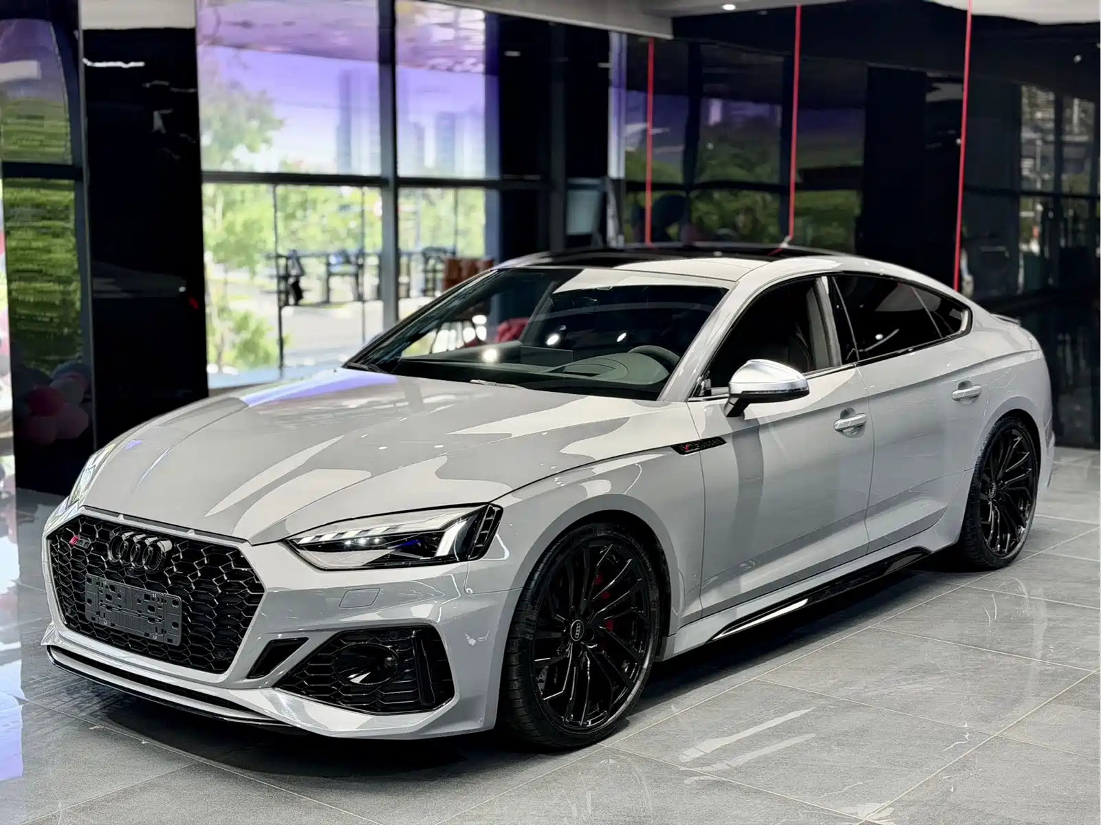 Audi RS 5 2022 RS 5 2.9T Sportback Obsidian Edition — фото 1