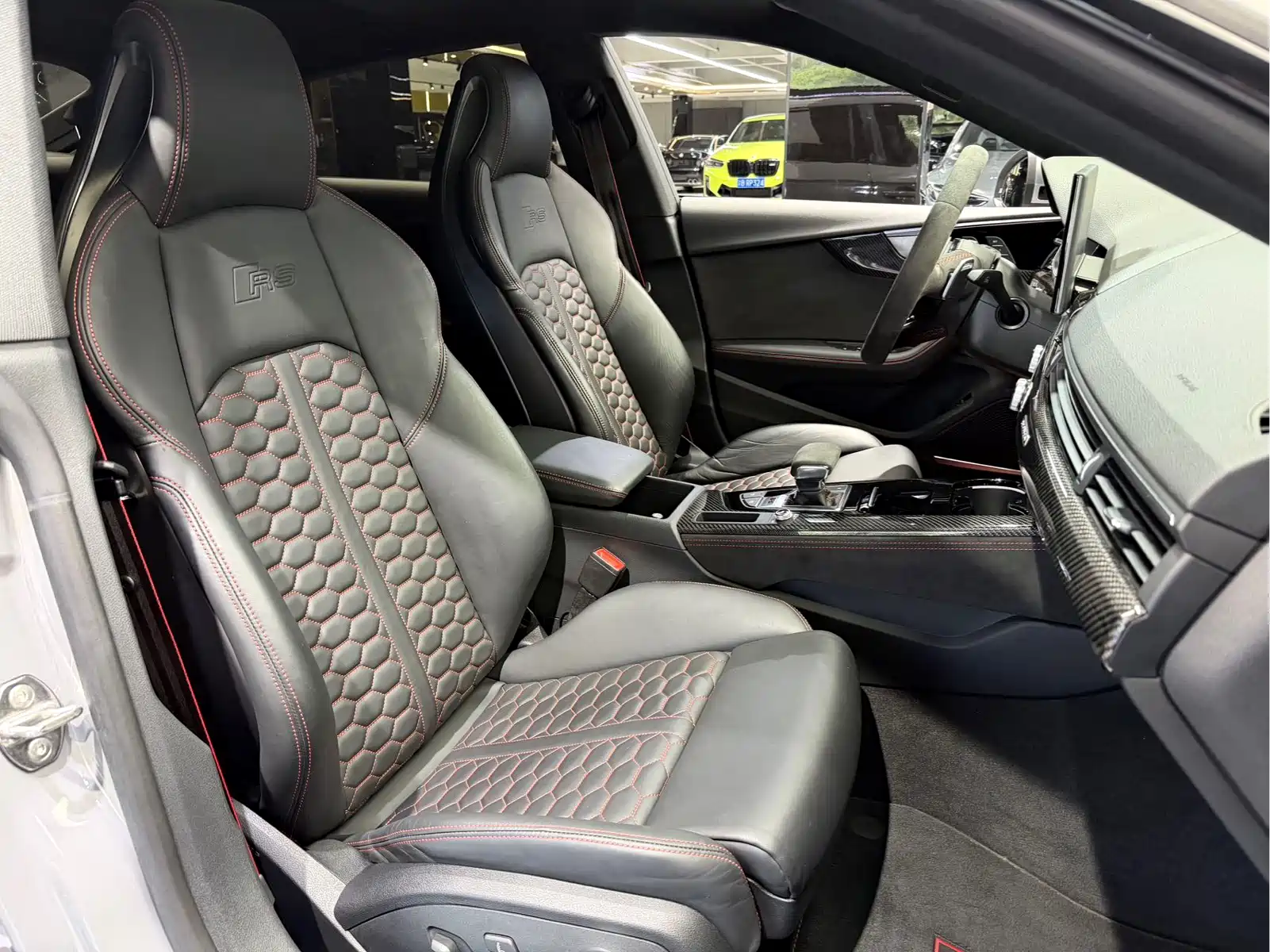 Audi RS 5 2022 RS 5 2.9T Sportback Obsidian Edition — фото 10