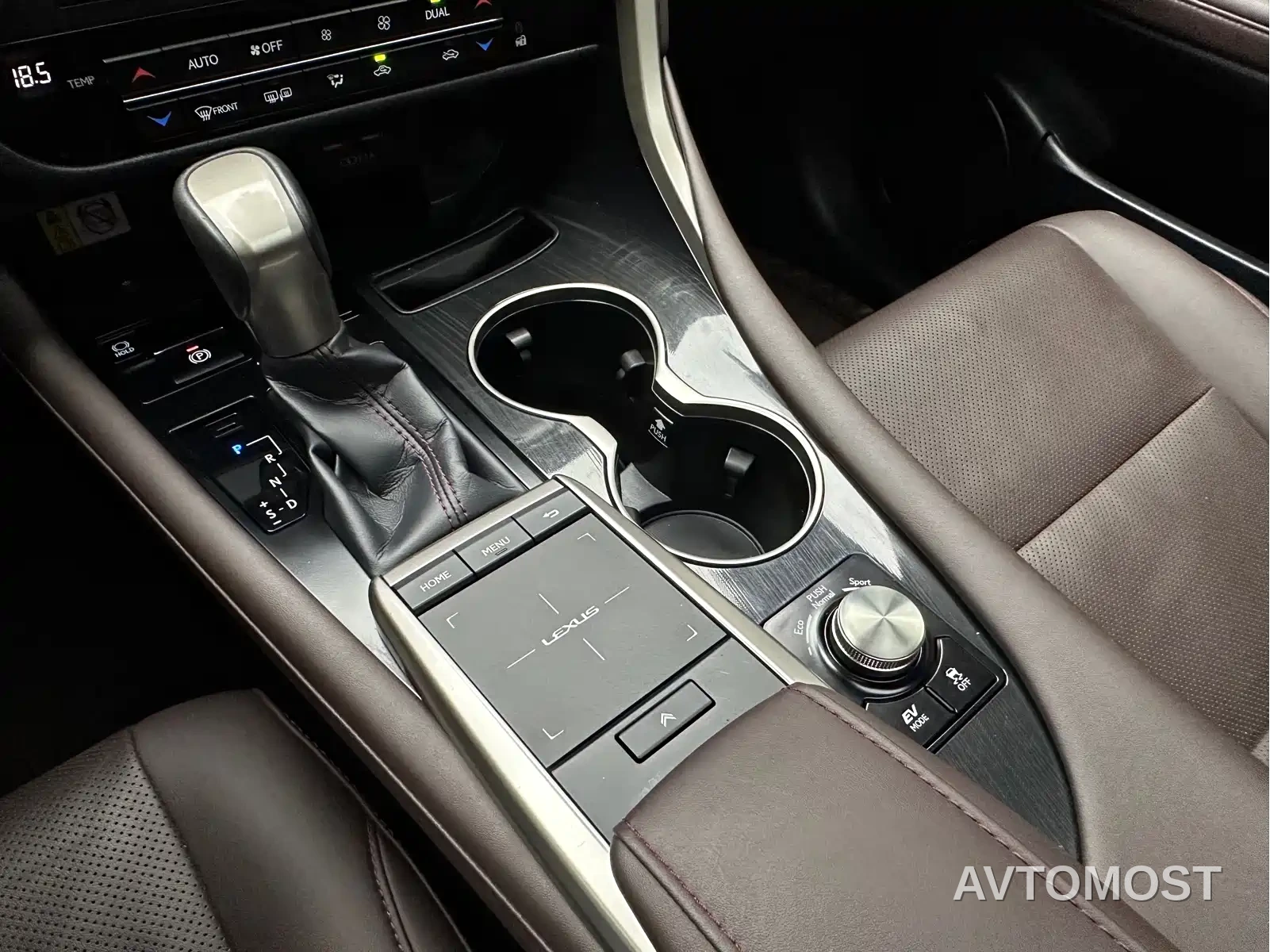 Lexus RX 2020 Facelift 450h AWD Elegance Edition — фото 12