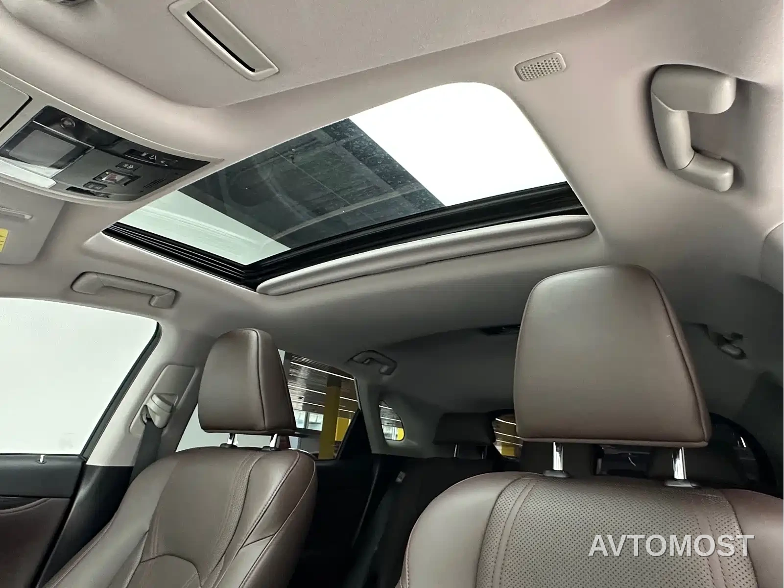 Lexus RX 2020 Facelift 450h AWD Elegance Edition — фото 19