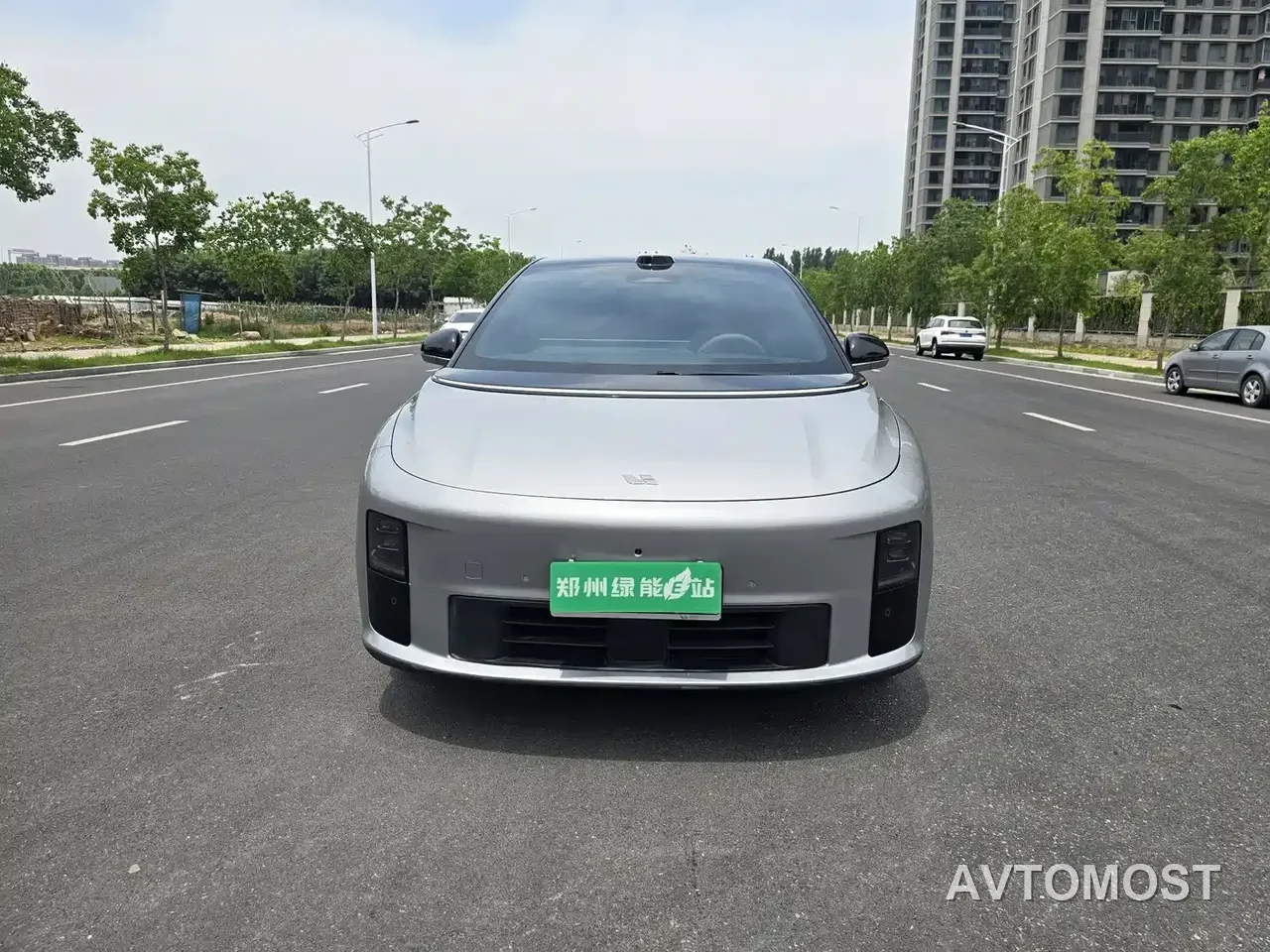 Li Auto i6 2025 2WD Base Model — фото 2