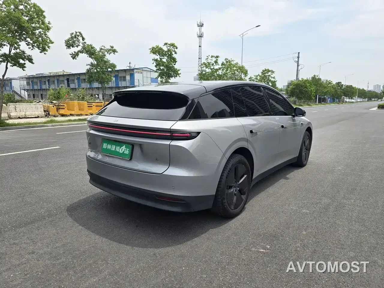 Li Auto i6 2025 2WD Base Model — фото 7