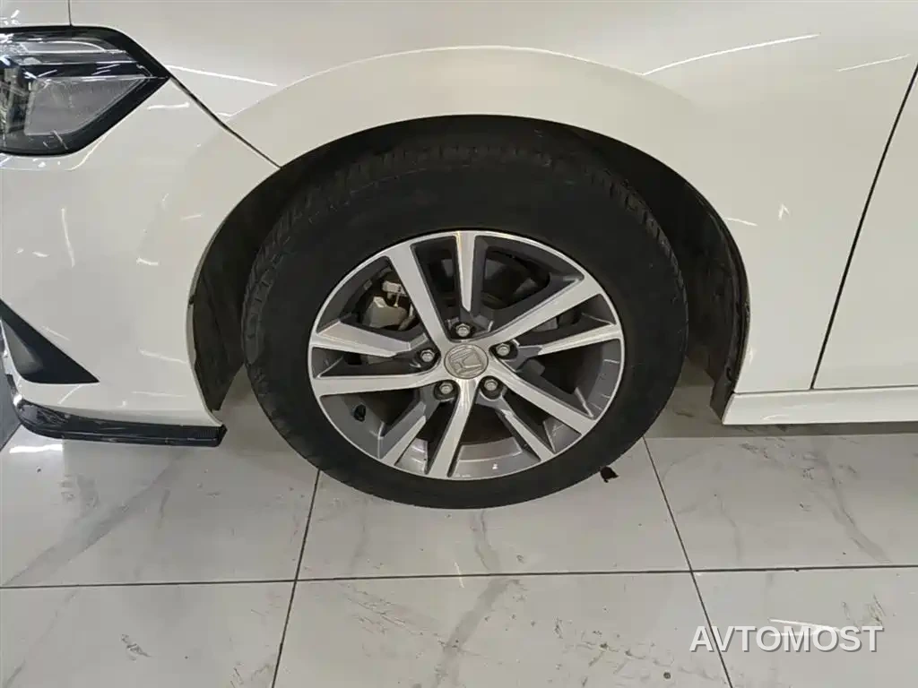 Honda Civic 2022 240TURBO CVT Sport Edition — фото 22
