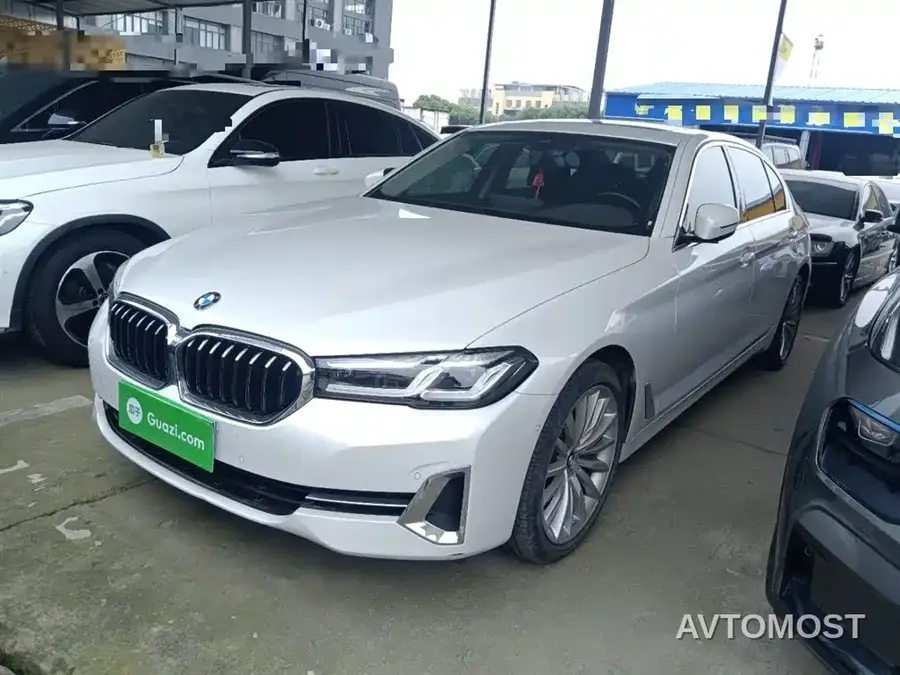 BMW 5 Series 2022 Facelift II 530Li Luxury Trim Premium Package