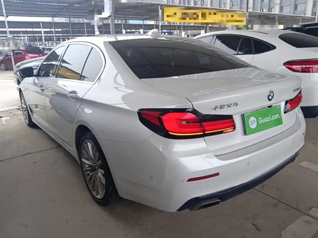 BMW 5 Series 2022 Facelift II 530Li Luxury Trim Premium Package — фото 5