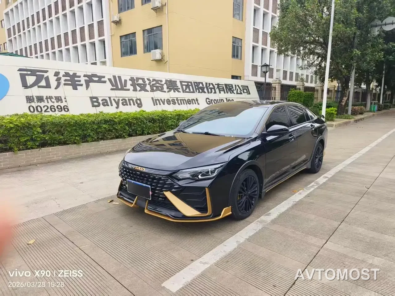 Dongfeng Aeolus Yixuan MAX 2021 1.5T Dark Night Holy Light Edition (Hybrid) — фото 3