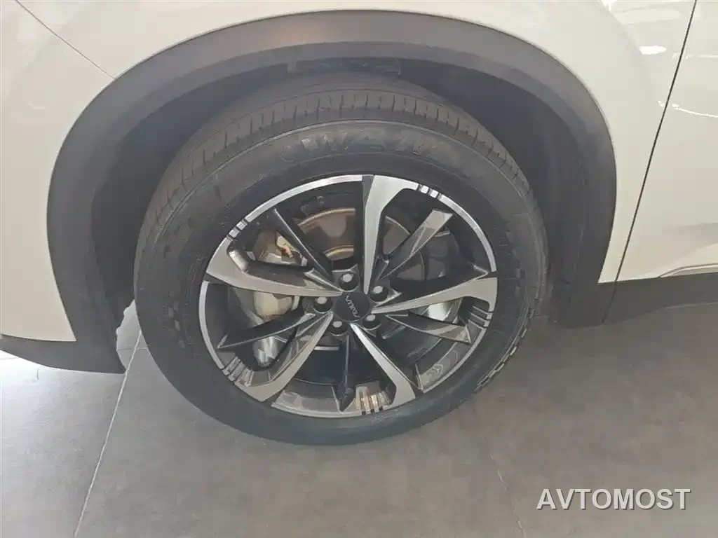 Dongfeng Aeolus Haohan 2023 DH-i 1.5T Luxury Edition — фото 21