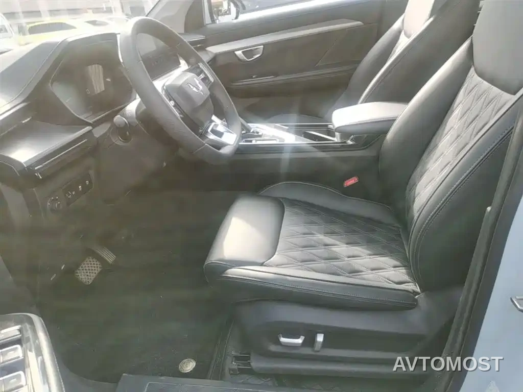 Wuling Xingchen 2022 2.0L DHT Electric Speed Edition — фото 13