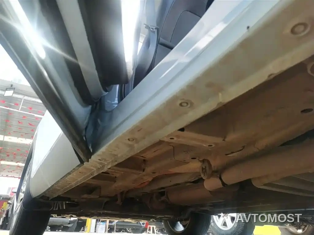 Wuling Xingchen 2022 2.0L DHT Electric Speed Edition — фото 19