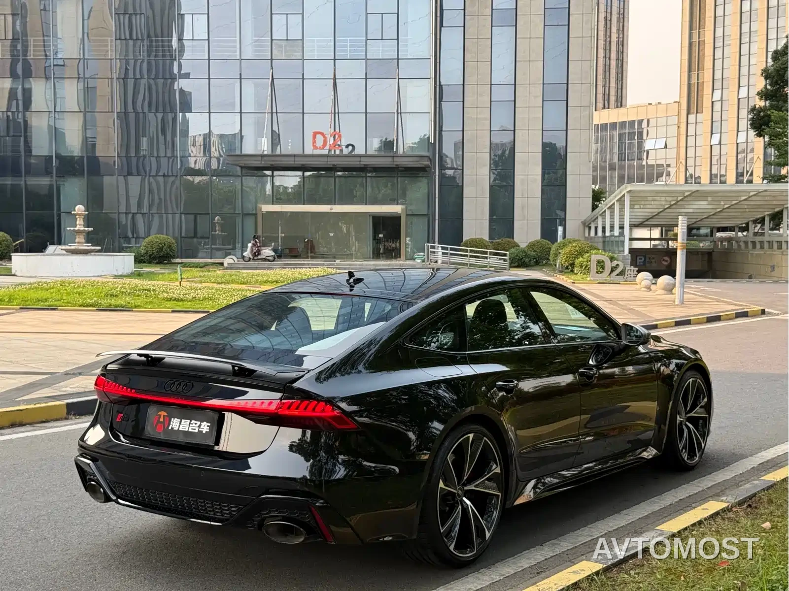 Audi RS 7 2025 RS 7 4.0T Sportback Performance — фото 9