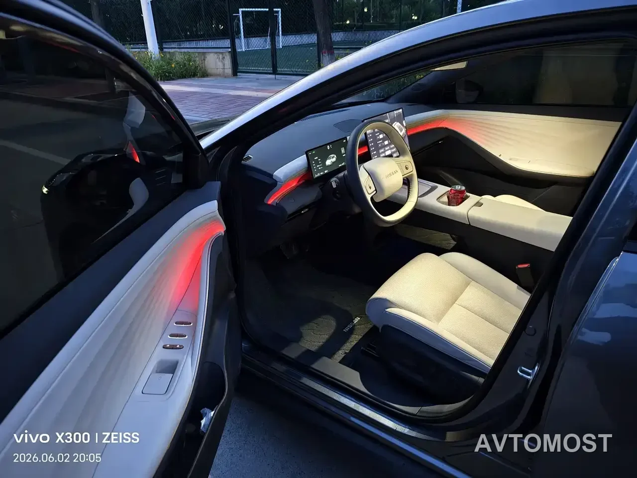 Nissan N6 2025 Mid Configuration — фото 8