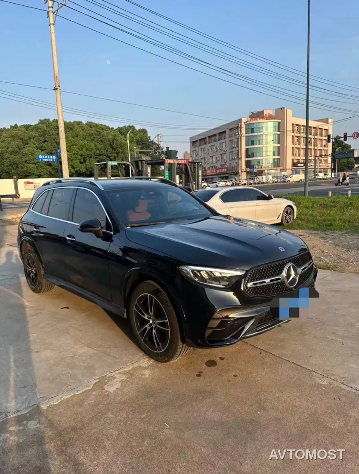 Mercedes-Benz GLC 2024 GLC 260 L 4MATIC Dynamic 5-seater — фото 3