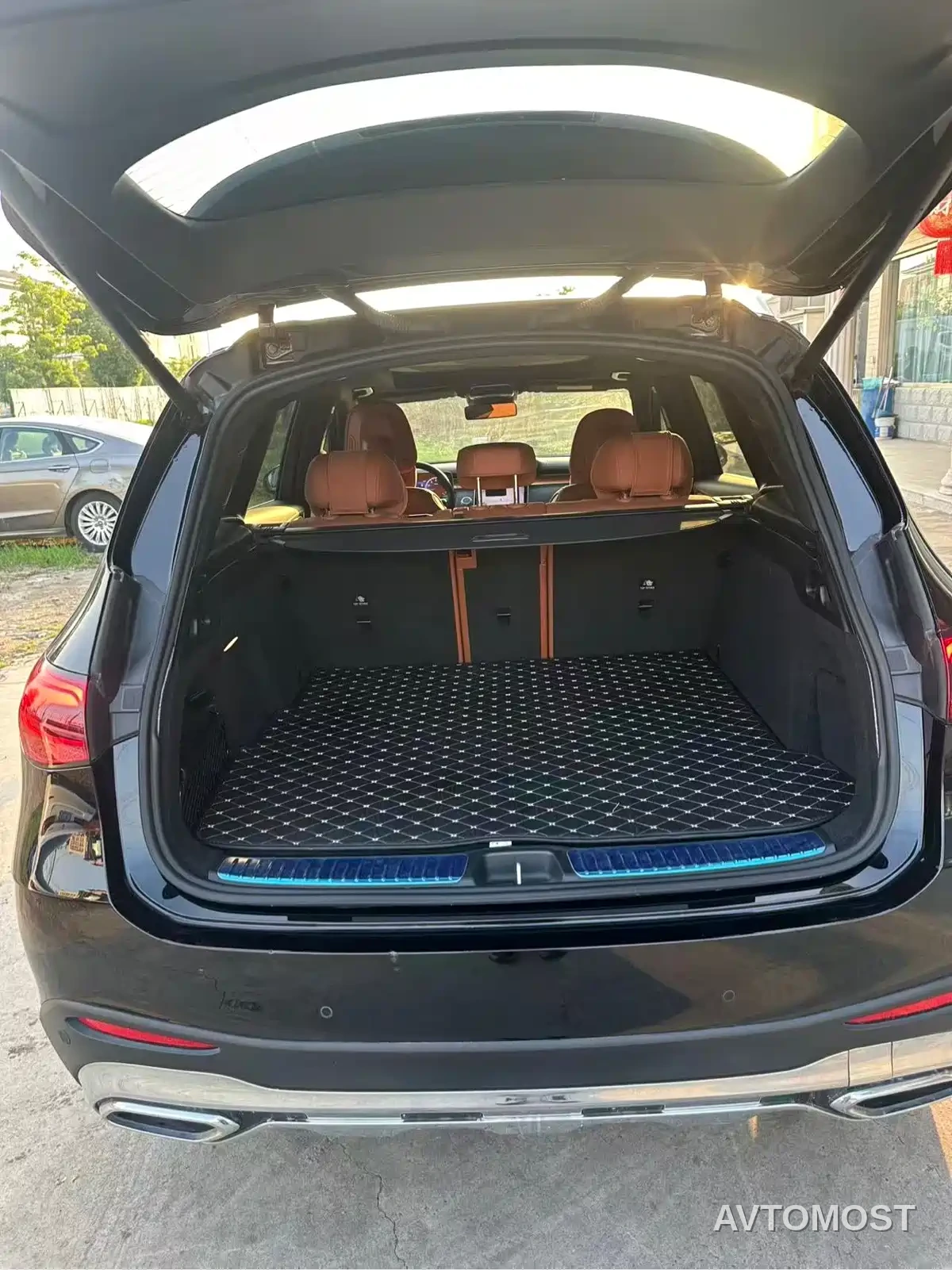 Mercedes-Benz GLC 2024 GLC 260 L 4MATIC Dynamic 5-seater — фото 7