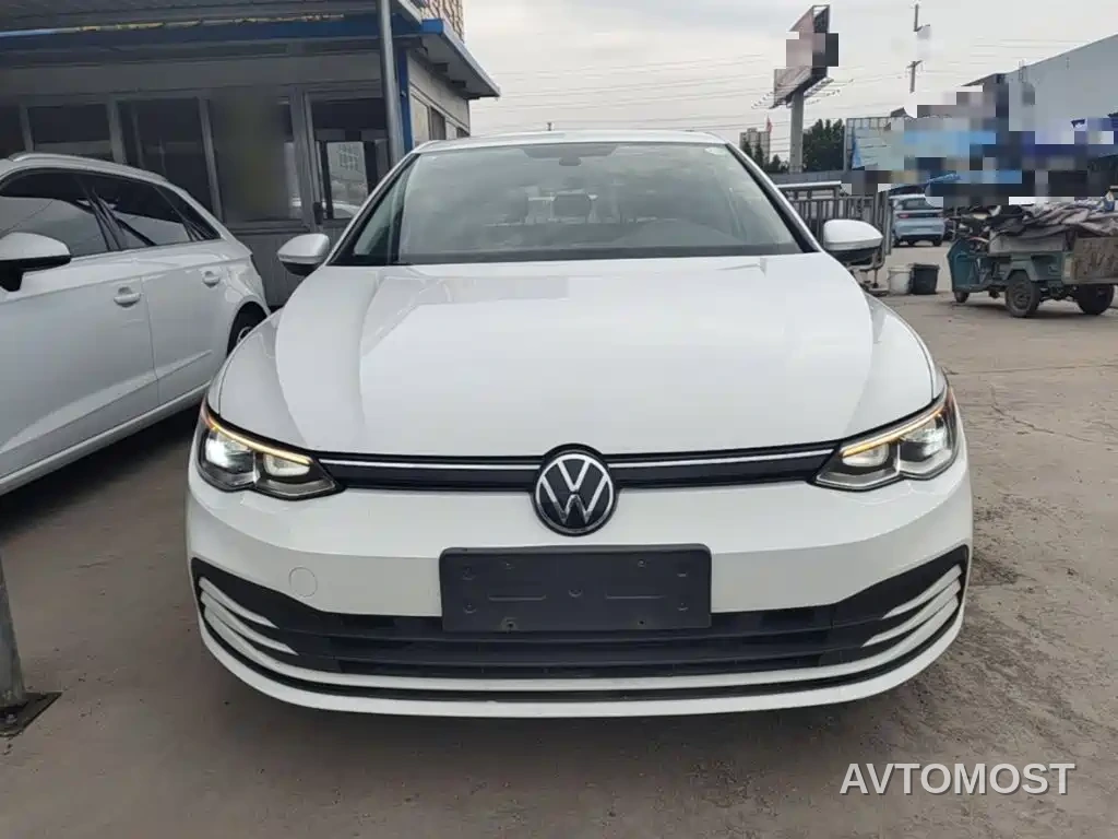 Volkswagen Golf 2023 Model 200TSI DSG — фото 3