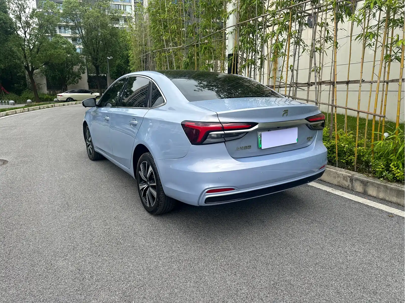 Roewe Feifan ER6 2021 New Power Edition 620km Smart Enjoy Edition — фото 8