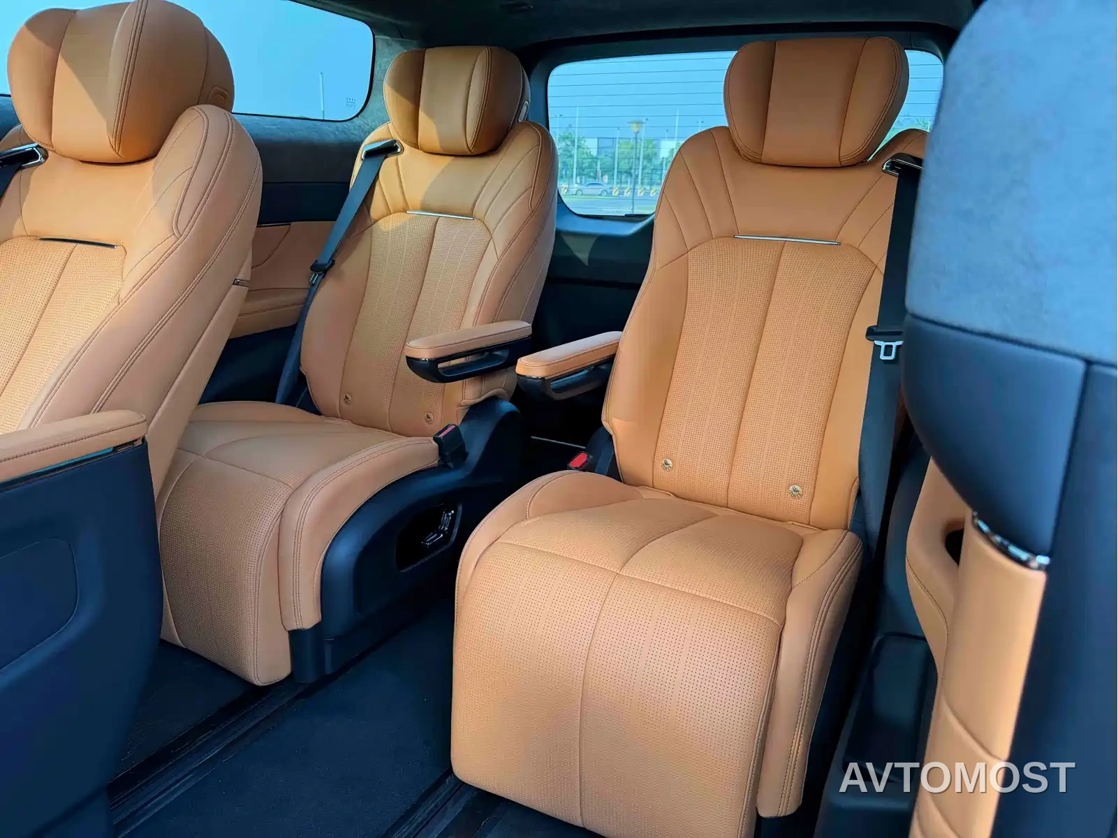 Geely Galaxy Yizhen L380 2025 Model 805km Flagship Edition AWD — фото 15