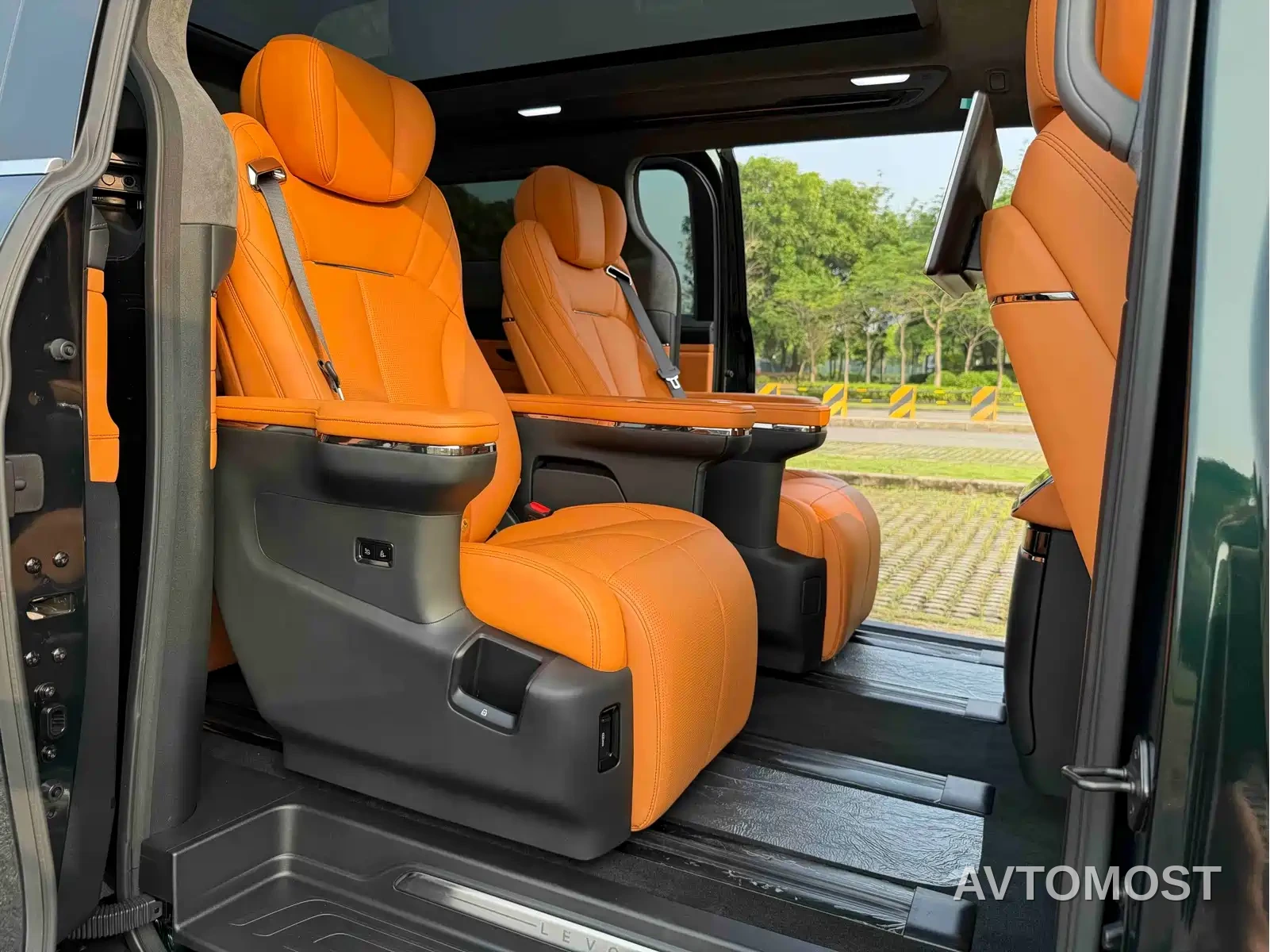 Geely Galaxy Yizhen L380 2025 Model 805km Flagship Edition AWD — фото 16