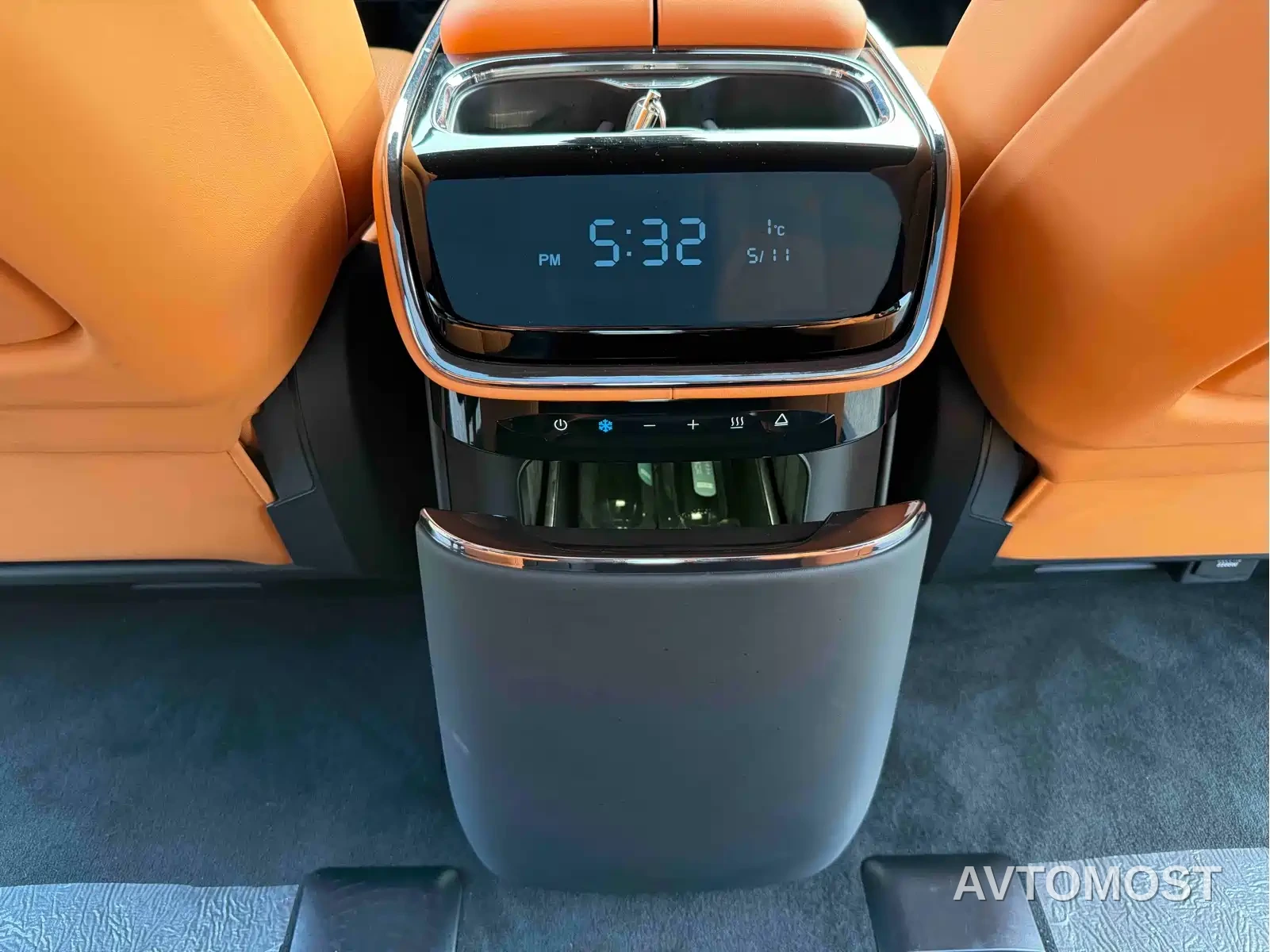 Geely Galaxy Yizhen L380 2025 Model 805km Flagship Edition AWD — фото 24