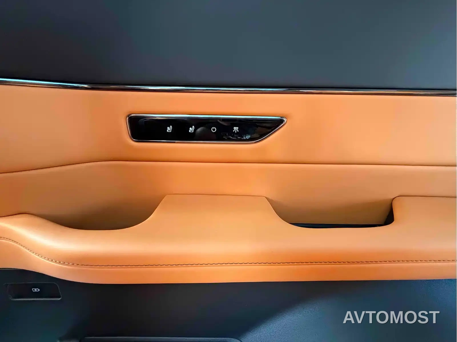 Geely Galaxy Yizhen L380 2025 Model 805km Flagship Edition AWD — фото 26