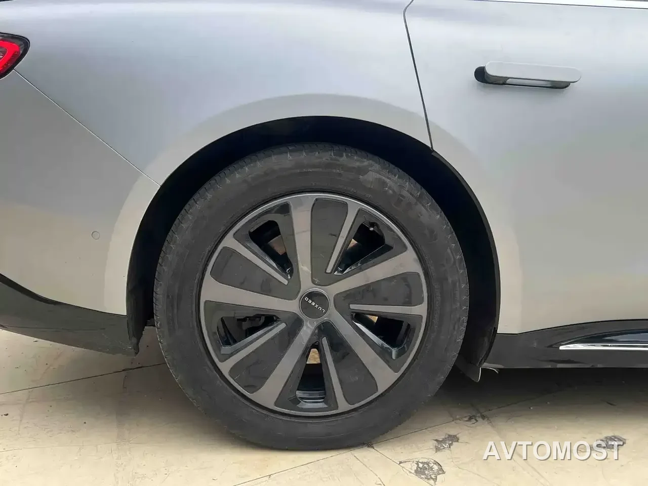 Zhijie S7 2024 Max RWD Long Range Smart Drive — фото 8