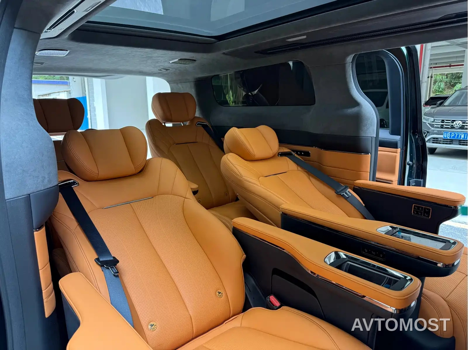 Geely Galaxy Yizhen L380 2025 Model 805km Flagship Edition AWD — фото 10