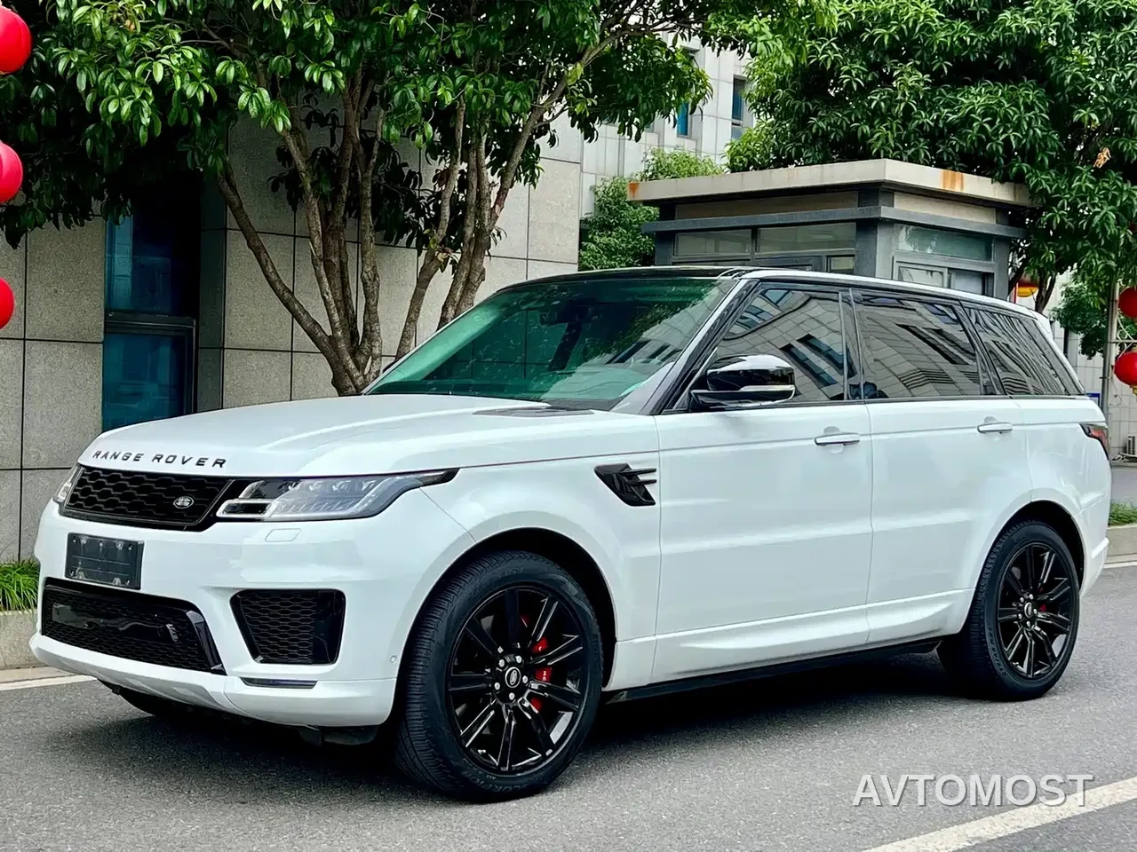 Land Rover Range Rover Sport 2021 3.0 L6 HST — фото 2