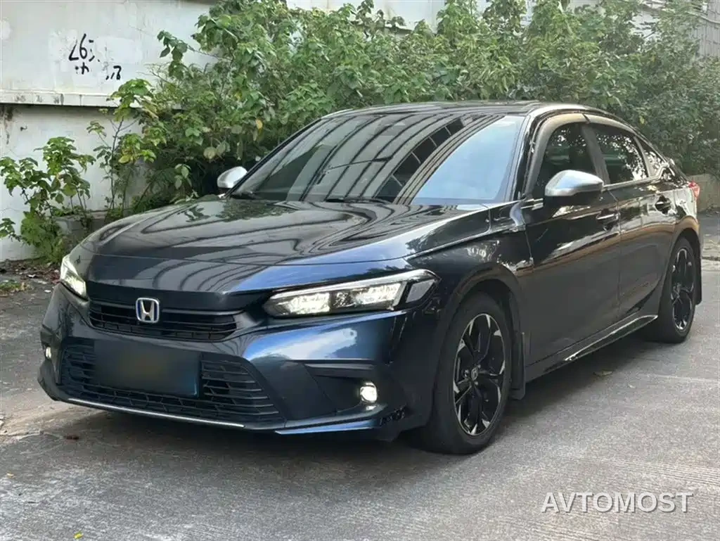 Honda Civic 2023 2.0L e:HEV Sharp Edition — фото 2