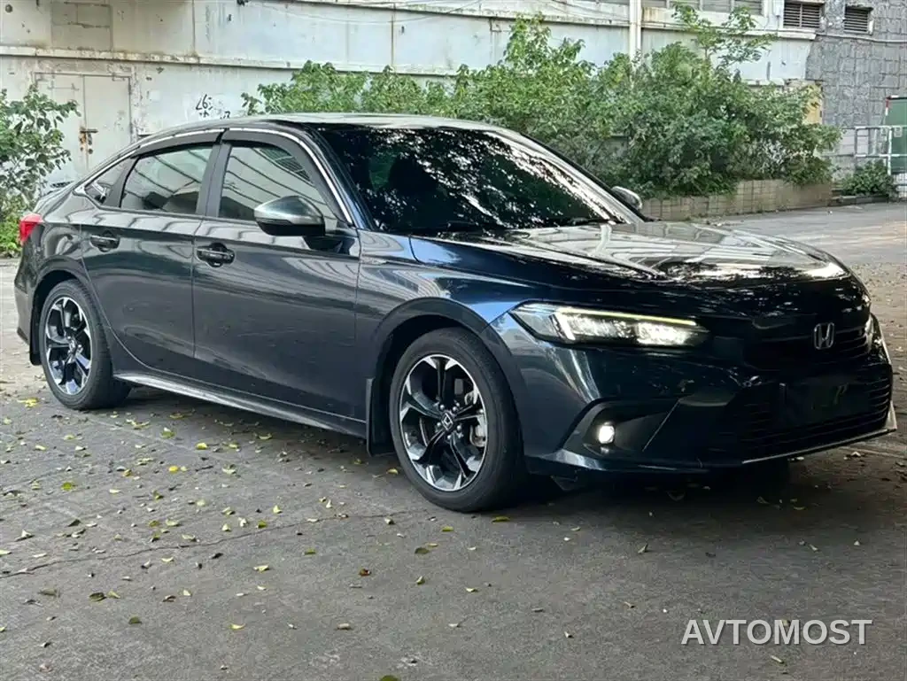 Honda Civic 2023 2.0L e:HEV Sharp Edition — фото 10