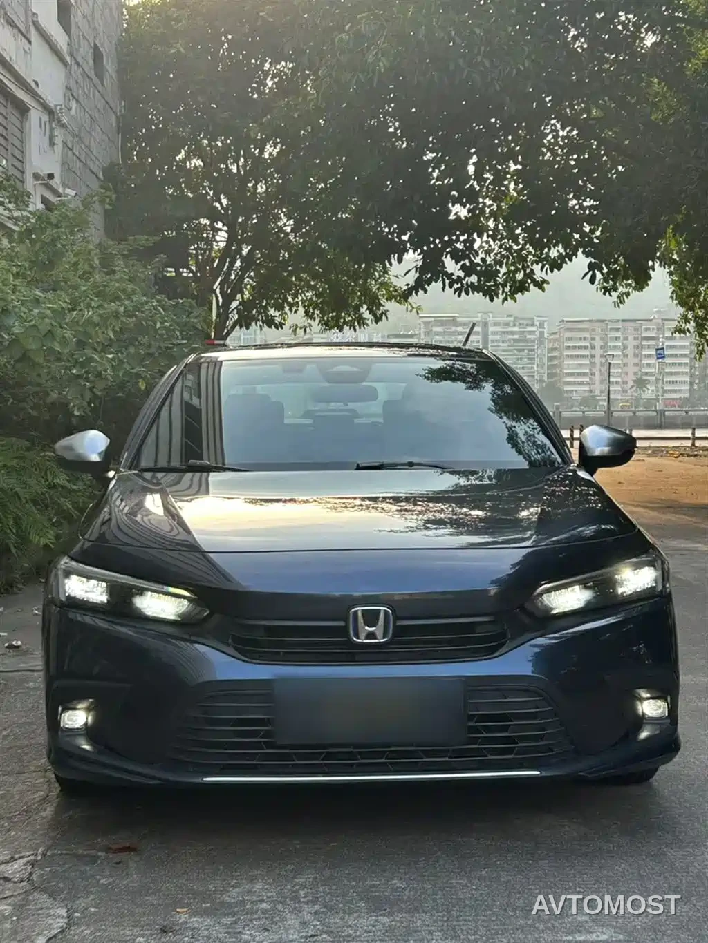 Honda Civic 2023 2.0L e:HEV Sharp Edition — фото 12