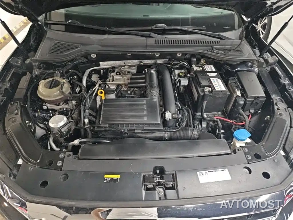 Volkswagen Passat 2020 Facelift 280TSI Business Version China VI — фото 18