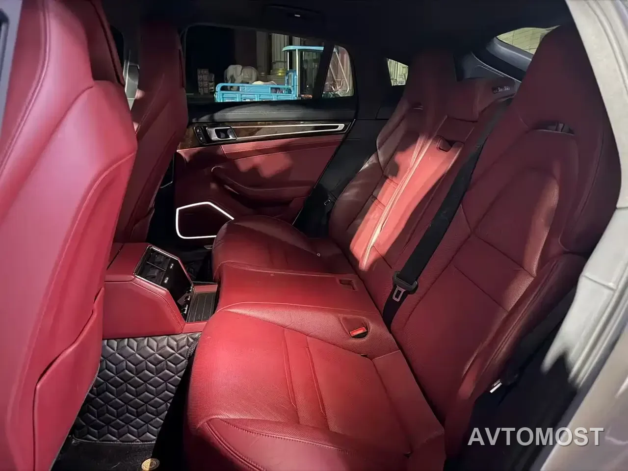 Porsche Panamera New Energy 2022 Panamera 4 E-Hybrid 2.9T — фото 8