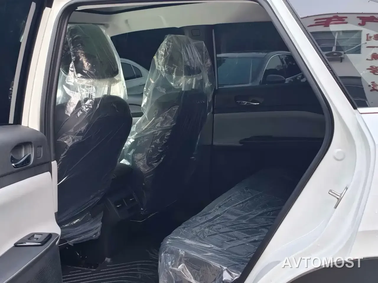 Venucia VX6 2026 Long Range Free Travel Edition — фото 7