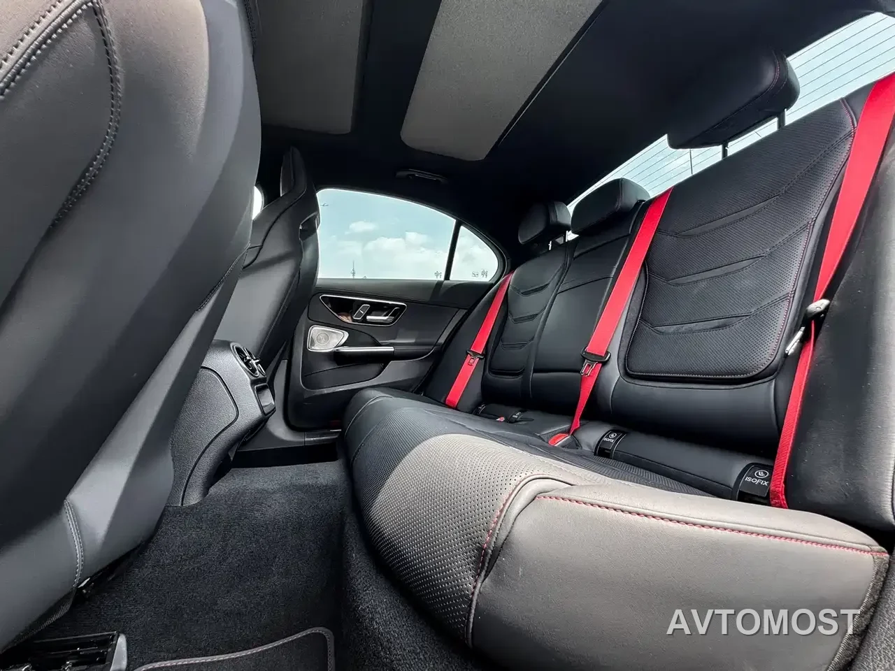 Mercedes-Benz C-Class AMG New Energy 2024 Mercedes-AMG C 63 S E PERFORMANCE F1 Edition — фото 7