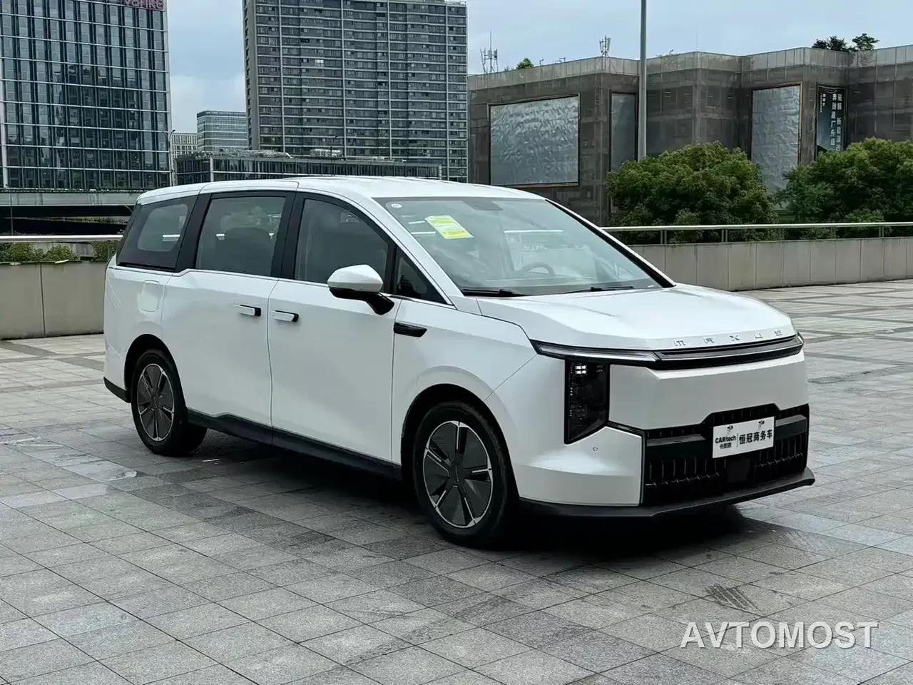 SAIC Maxus Dajia 7 2024 Model Super Hybrid Long Range Deluxe Edition — фото 3