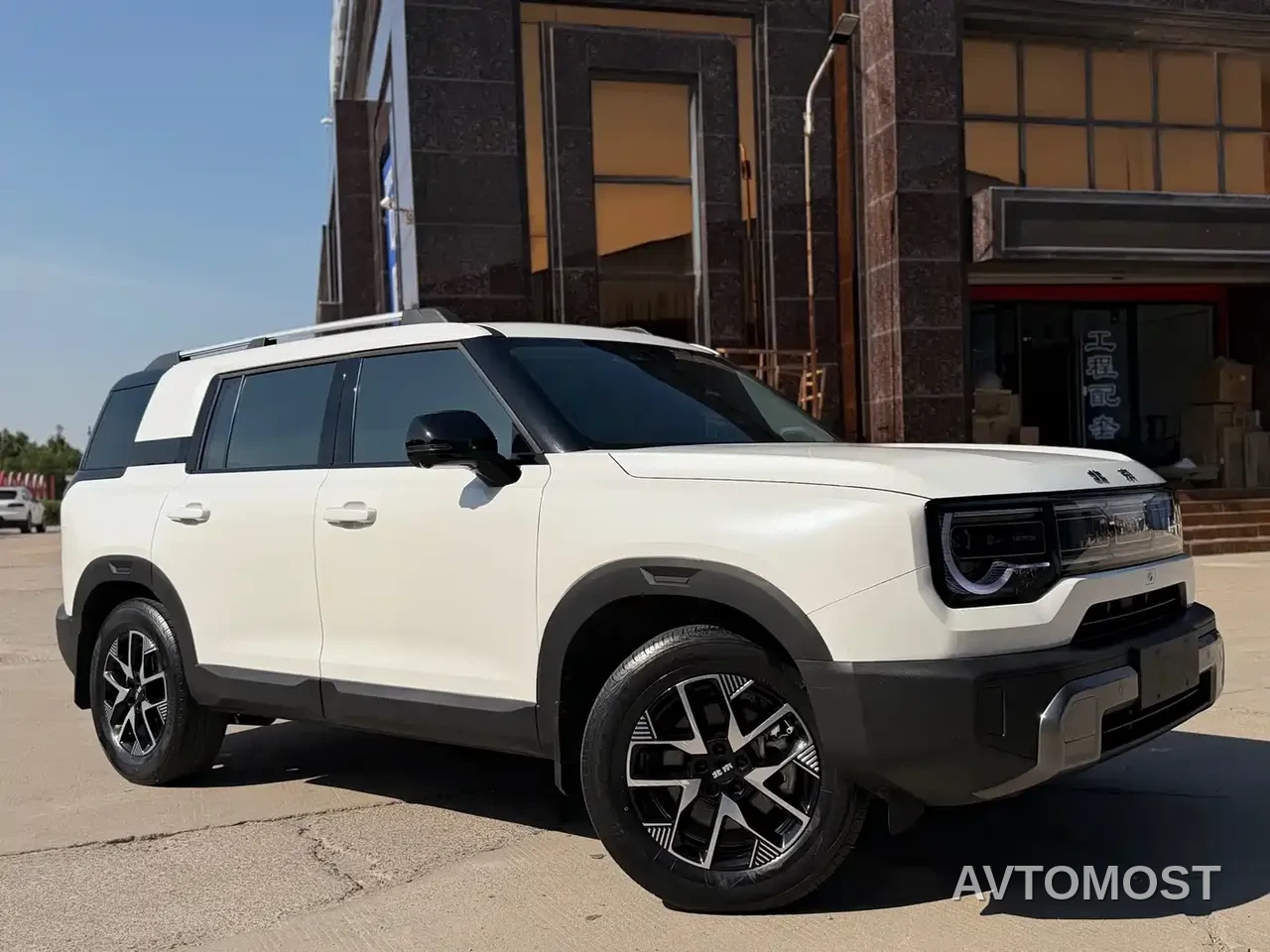 BAIC ORV Beijing Off-Road BJ30 2024 1.5T Magic Core E-Drive Standard Edition — фото 3