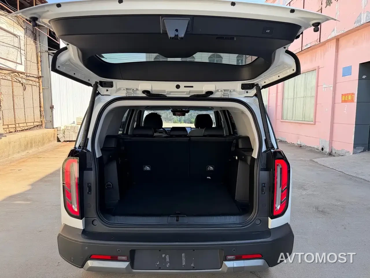 BAIC ORV Beijing Off-Road BJ30 2024 1.5T Magic Core E-Drive Standard Edition — фото 13