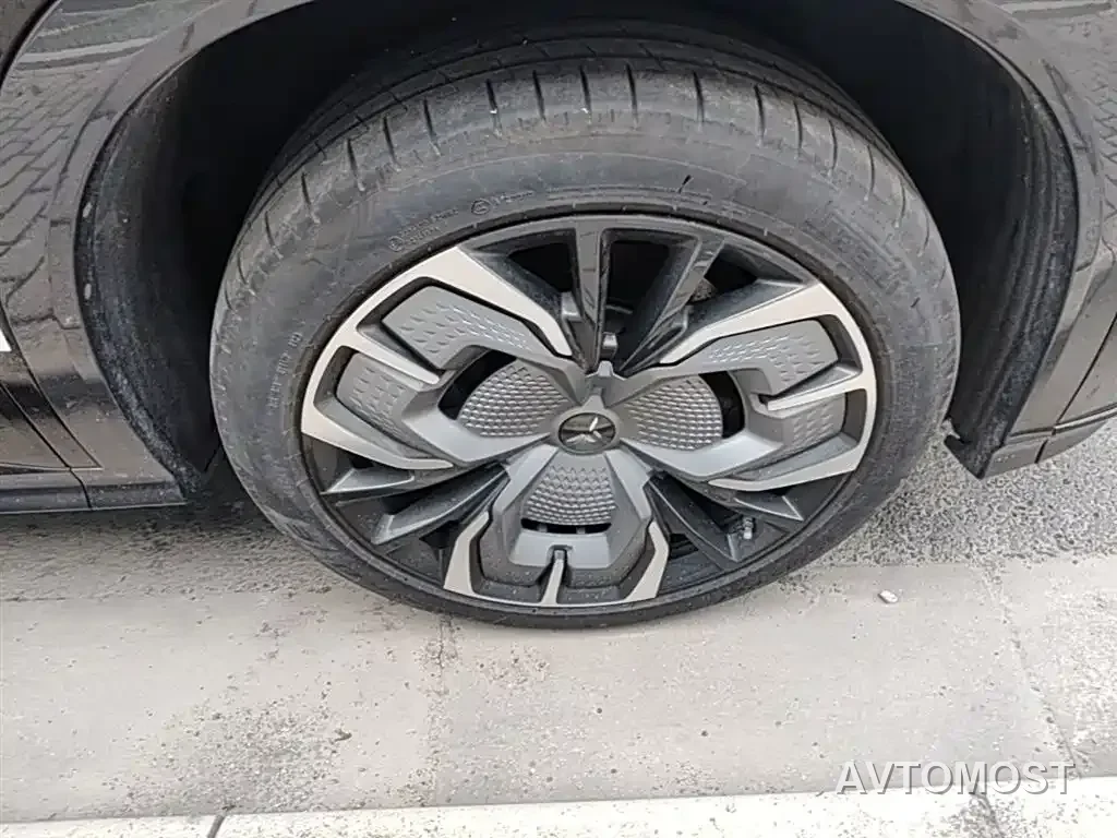 Hongqi Tian Gong 08 2025 680 Ultra AWD — фото 10