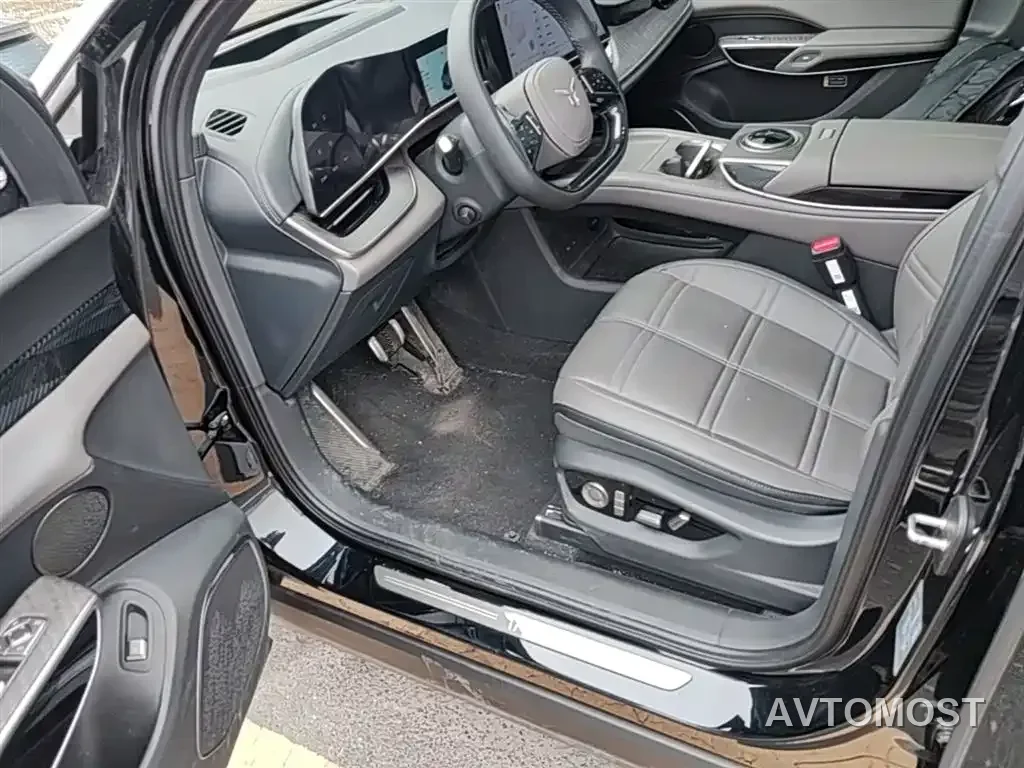 Hongqi Tian Gong 08 2025 680 Ultra AWD — фото 15