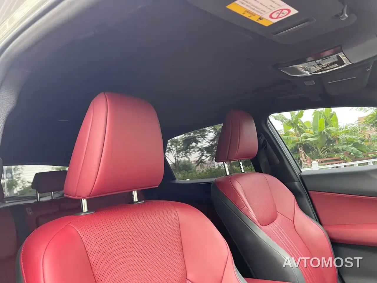 Lexus NX 2022 350h FWD Joy Creation Edition — фото 9