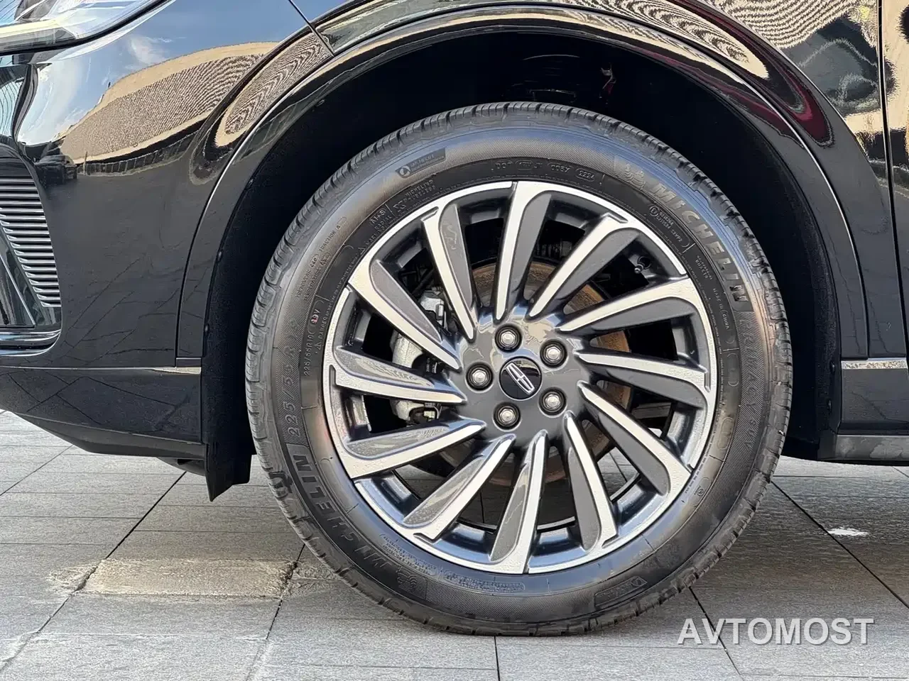 Lincoln Adventurer 2024 1.5T FWD Elegance Hybrid — фото 4